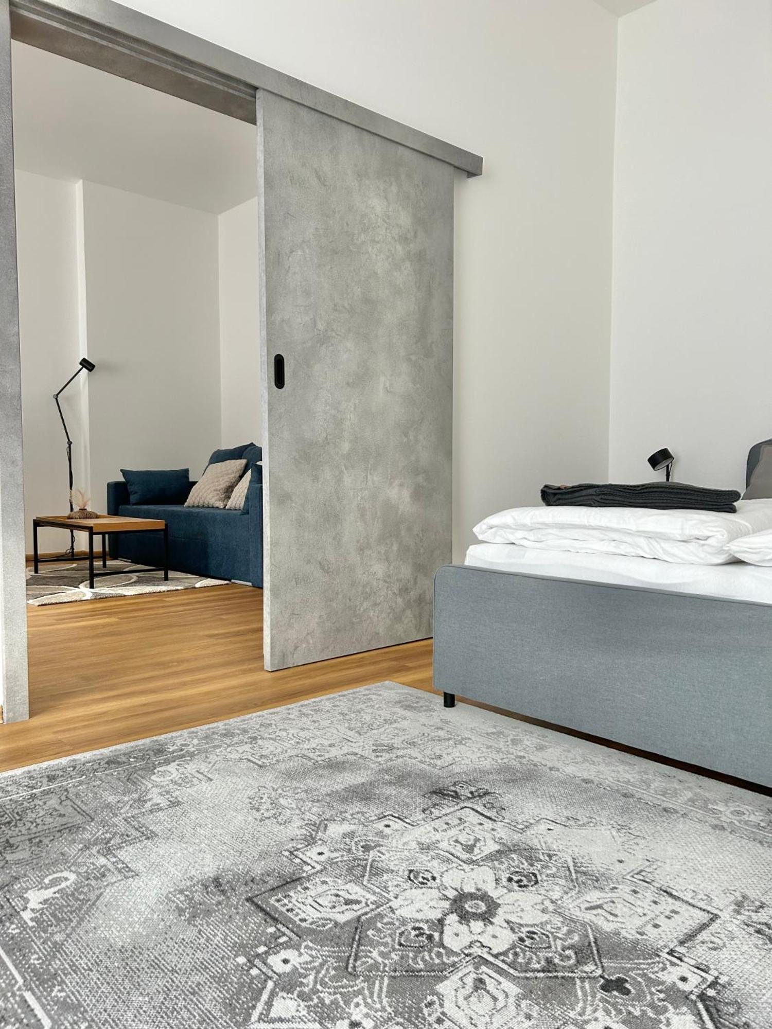 קרלובי וארי Apartment Dita מראה חיצוני תמונה